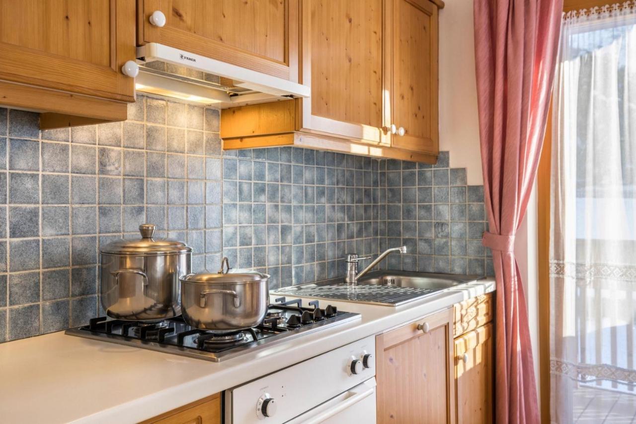 Apartments Primula Сан-Віджиліо-ді-Мареббе Екстер'єр фото